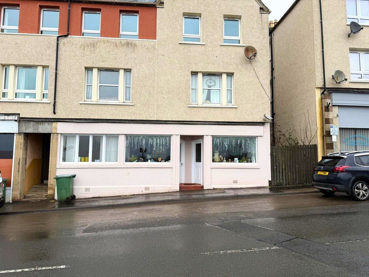 48-50 East High St, Crieff à louer Photo de l’immeuble– Image 1 sur 2