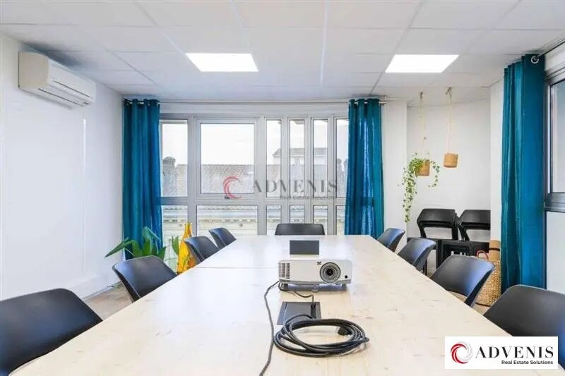 Bureau dans Bordeaux à louer - Photo de l’immeuble – Image 2 sur 9
