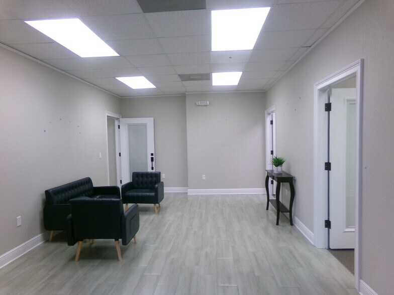 5130 S Florida Ave, Lakeland, FL à louer - Photo de l’immeuble – Image 3 sur 10