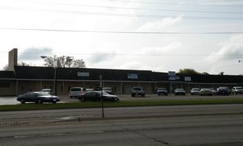 2317-2323 E Lincolnway, Sterling, IL à louer - Photo principale – Image 1 sur 47