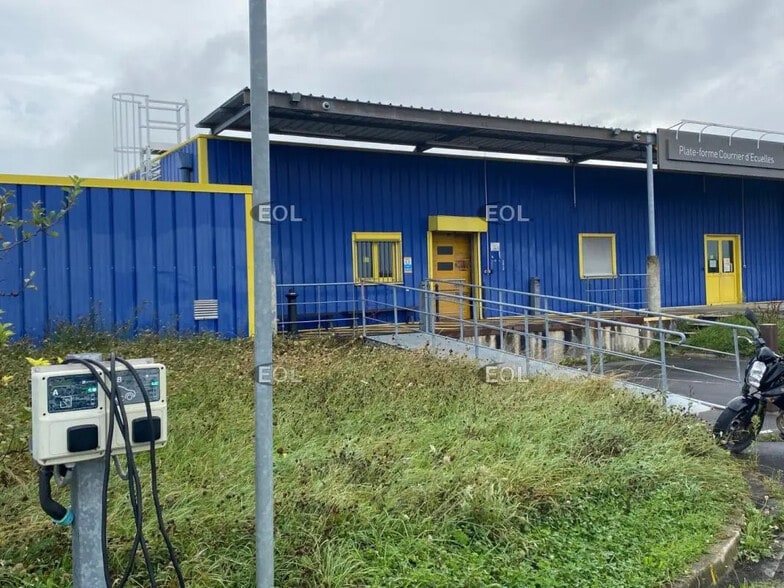 Local d'activités dans Moret-Loing-et-Orvanne à vendre - Photo de l’immeuble – Image 2 sur 14