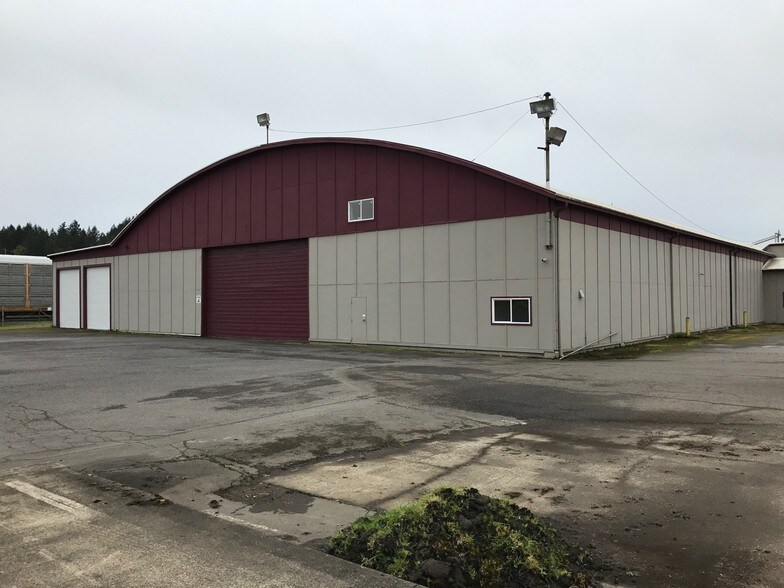 1291 S A St, Springfield, OR à louer - Photo de l’immeuble – Image 3 sur 8