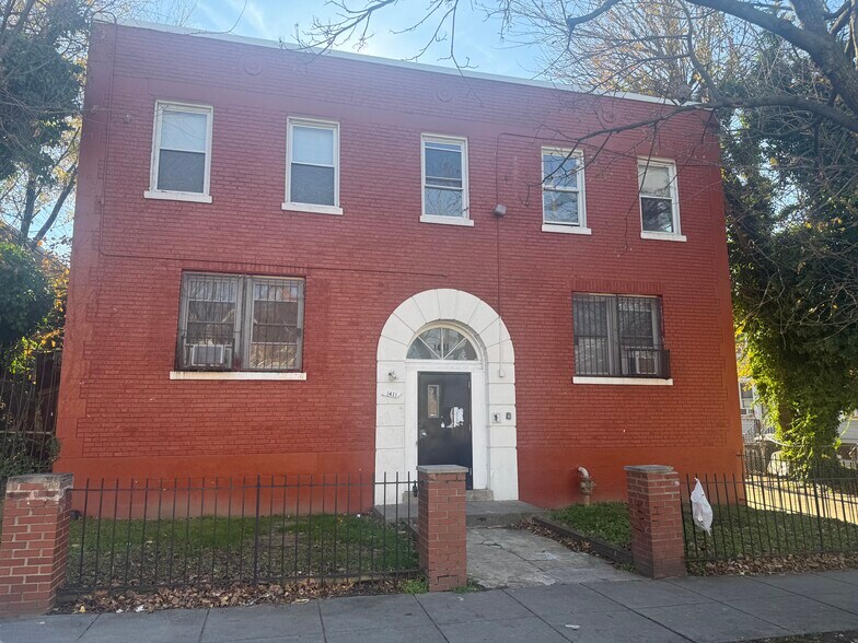 1411 T St SE, Washington, DC à vendre - Photo de l’immeuble – Image 2 sur 2
