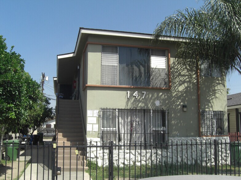 147 E 55th St, Los Angeles, CA à vendre - Photo de l’immeuble – Image 1 sur 2