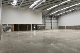 Grove Rd, Cambridge à louer Photo intérieure– Image 2 sur 5