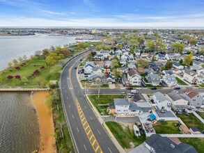 1611 River Rd, Belmar, NJ - Vue aérienne vue de carte - Image1