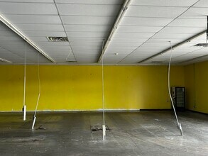 941 S Governor Williams Hwy, Darlington, SC à louer Photo intérieure– Image 2 sur 8