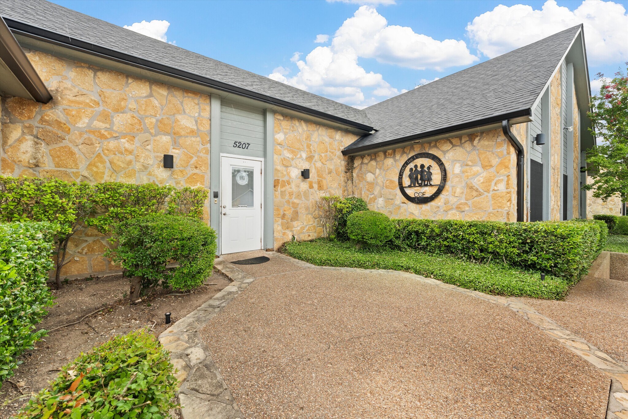 5207 Lake Shore Dr, Waco, TX à vendre Photo principale– Image 1 sur 8