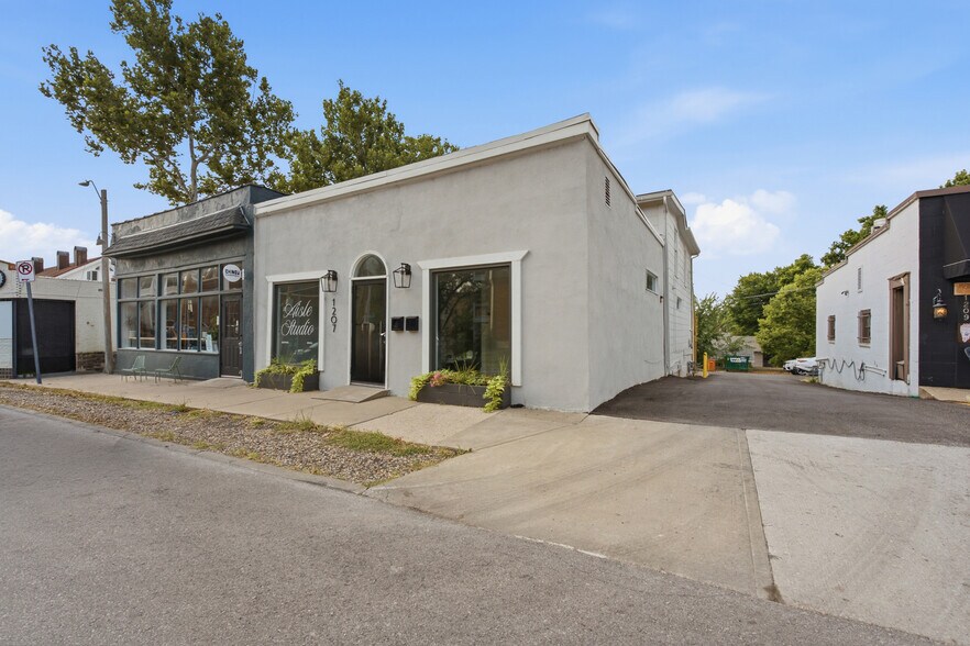 1207 W 47th St, Kansas City, MO à louer - Photo de l’immeuble – Image 3 sur 18