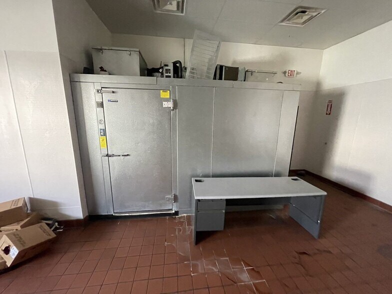 418 S Tucker Blvd, Saint Louis, MO à louer - Photo intérieure – Image 3 sur 14