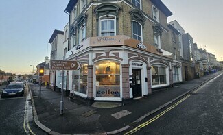 Plus de détails pour 26-28 Grosvenor Rd, Aldershot - Local commercial à louer