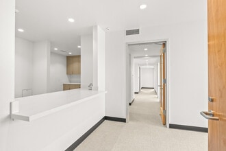 512 Westline Dr, Alameda, CA à louer Photo intérieure– Image 1 sur 16