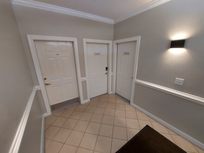 1310 SE Maynard Rd, Cary, NC à louer - Photo intérieure – Image 3 sur 20