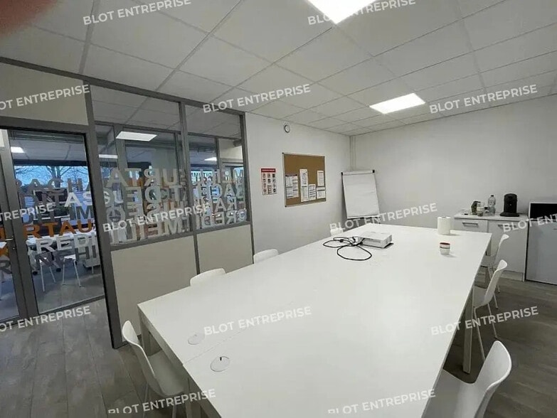 Bureau dans Orvault à vendre - Photo intérieure – Image 3 sur 6