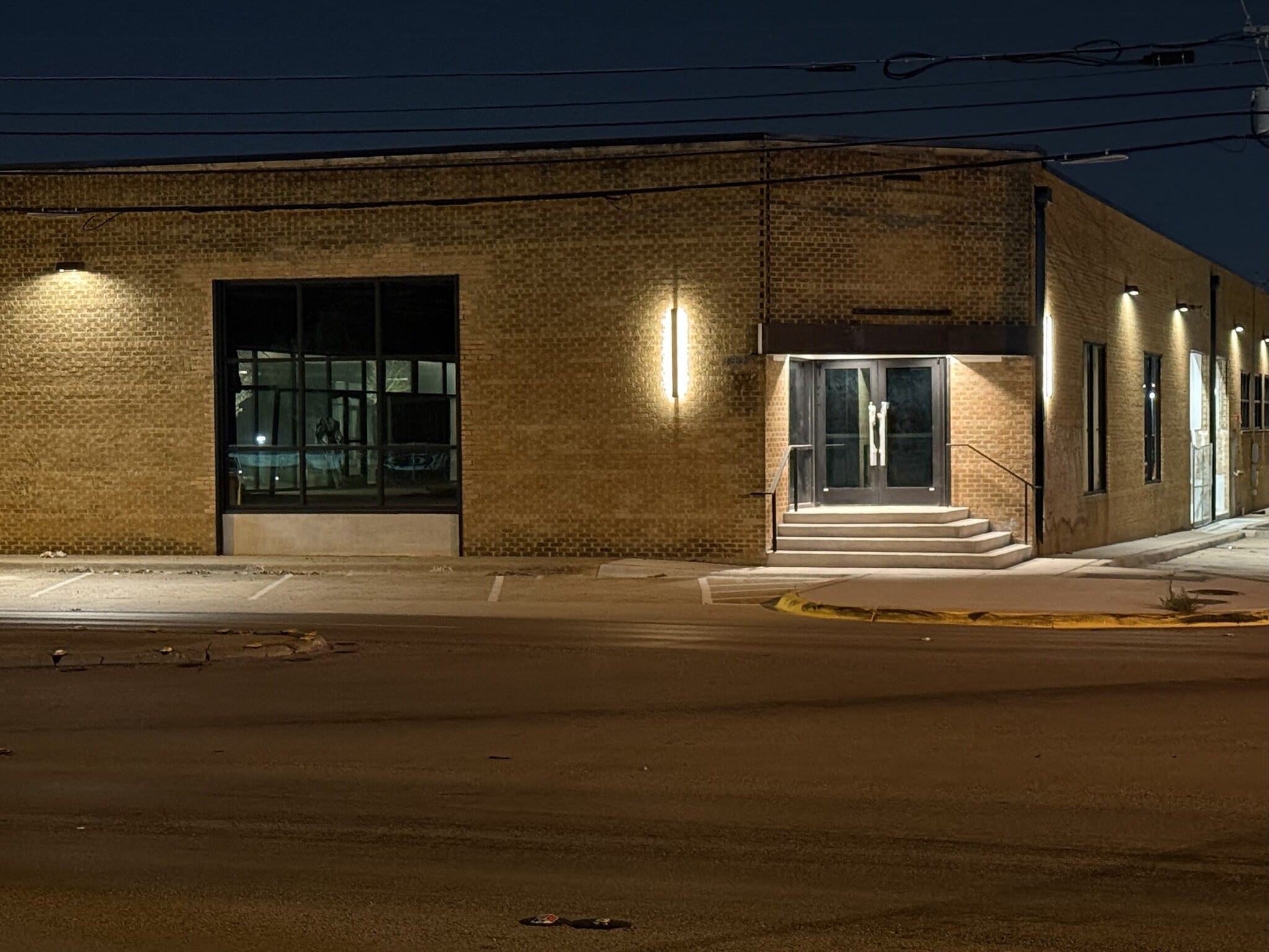 1937 Irving Blvd, Dallas, TX à louer Photo intérieure– Image 1 sur 17