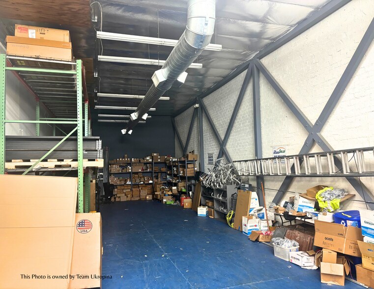 2610-2622 E Foothill Blvd, Pasadena, CA à louer - Photo de l’immeuble – Image 3 sur 4