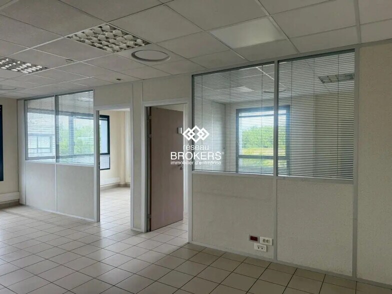 5 Rue Ferrie, Ennery à vendre - Photo de l’immeuble – Image 3 sur 5