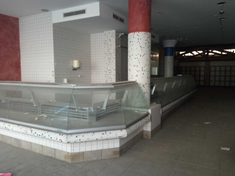 Local commercial dans València à vendre - Photo de l’immeuble – Image 3 sur 24