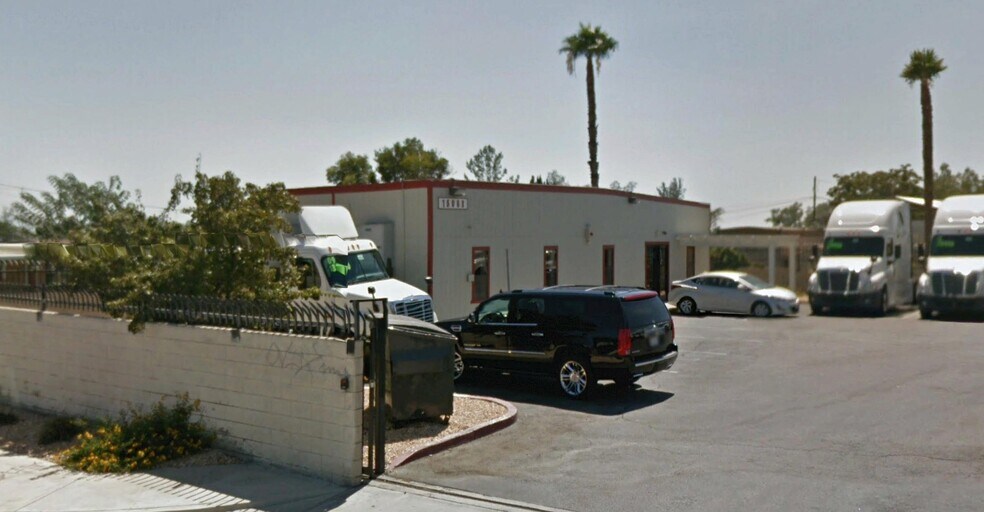 15083 Valley Blvd, Fontana, CA à louer - Photo principale – Image 1 sur 2