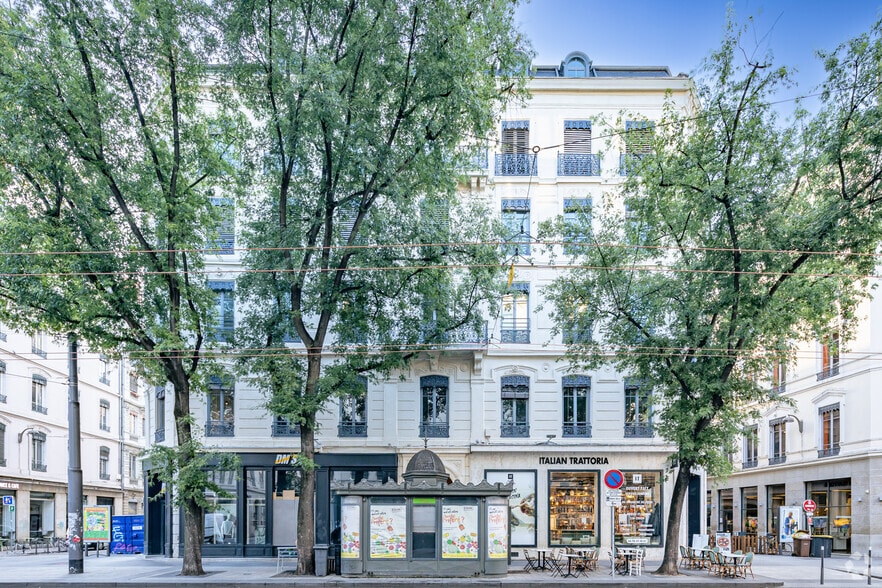 11 Rue De La République, Lyon à louer - Photo de l’immeuble – Image 2 sur 20
