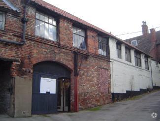 28-32B Castle Gate, Newark, NG24 1BG portefeuille de 2 biens à vendre sur LoopNet.fr - Photo de l’immeuble – Image 2 sur 6
