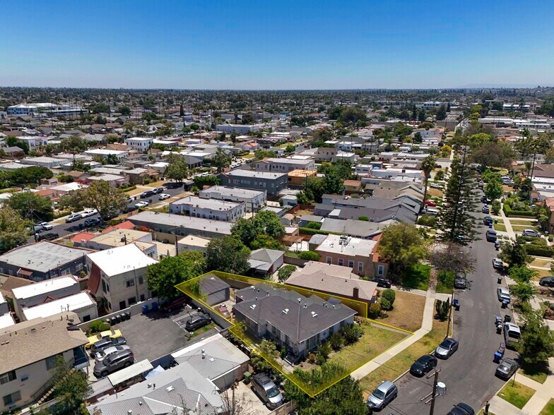 2918 11th Ave, Los Angeles, CA à vendre - Aérien – Image 3 sur 6