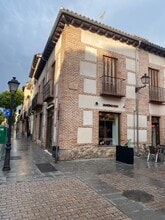 Local commercial dans Alcalá de Henares, Madrid à louer Photo de l’immeuble– Image 1 sur 15