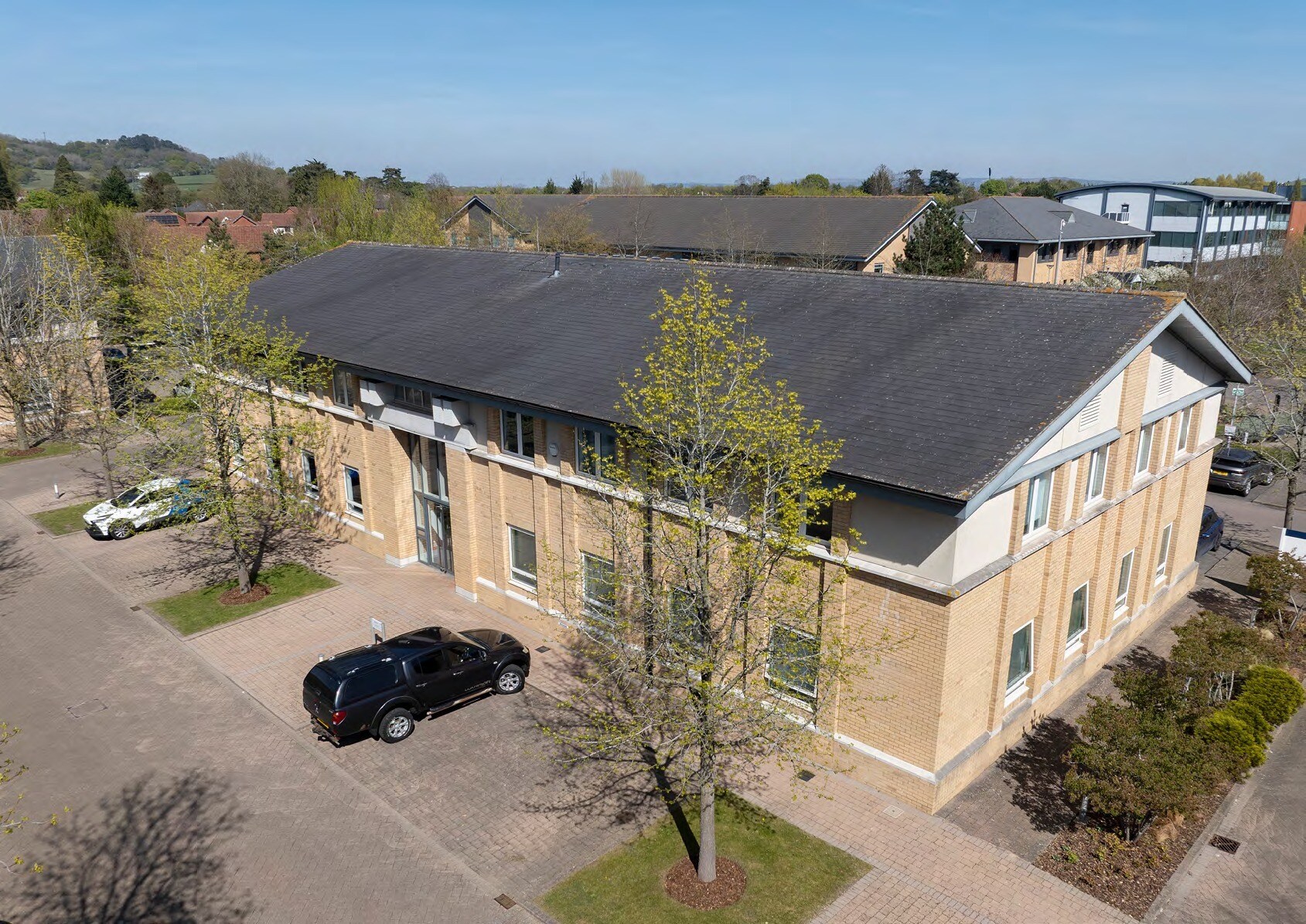 1210 Landsdowne Ct, Brockworth à louer Photo principale– Image 1 sur 2