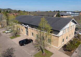 1210 Landsdowne Ct, Brockworth à louer Photo de l’immeuble– Image 1 sur 4