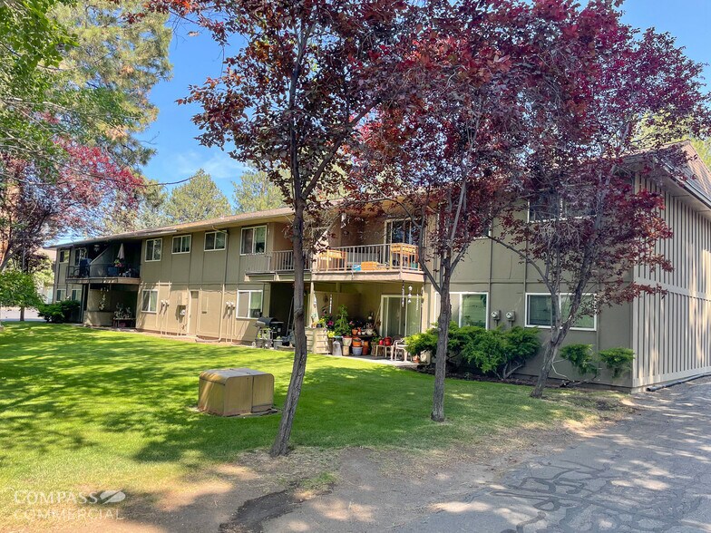1000 NE Butler Market Rd, Bend, OR à vendre - Photo de l’immeuble – Image 3 sur 14