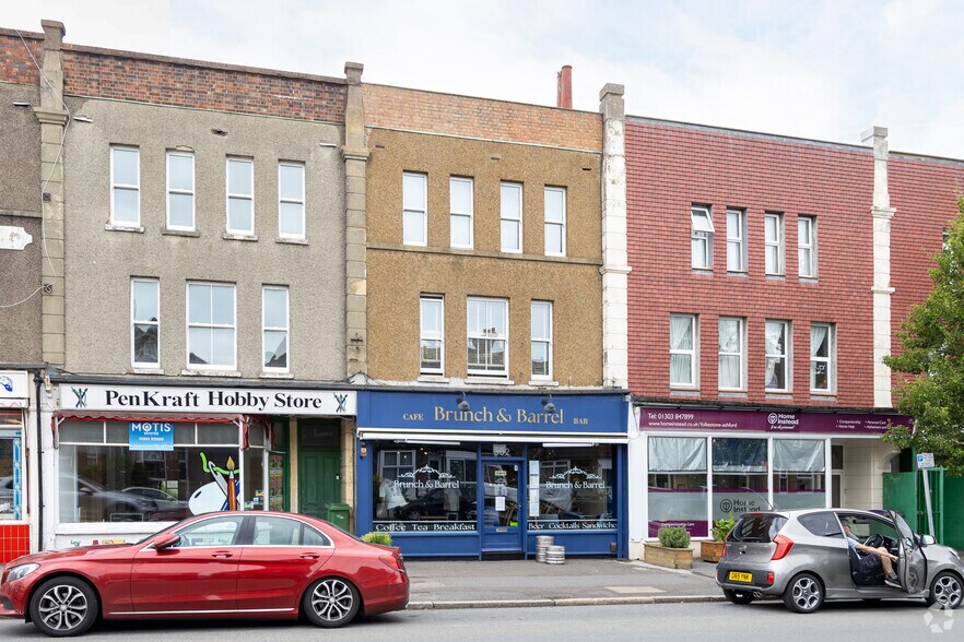 302 Cheriton Rd, Folkestone à louer - Photo de l’immeuble – Image 2 sur 8