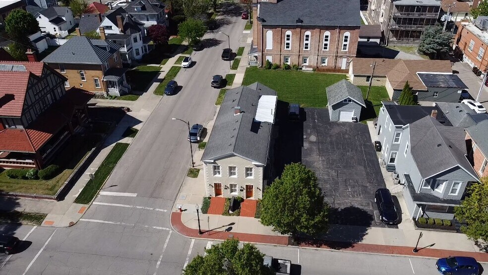 228 W Ash St, Piqua, OH à louer - Photo de l’immeuble – Image 2 sur 12