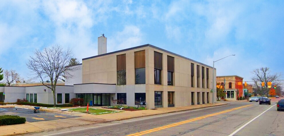 100 E Chicago Rd, Sturgis, MI à louer Photo principale– Image 1 sur 2