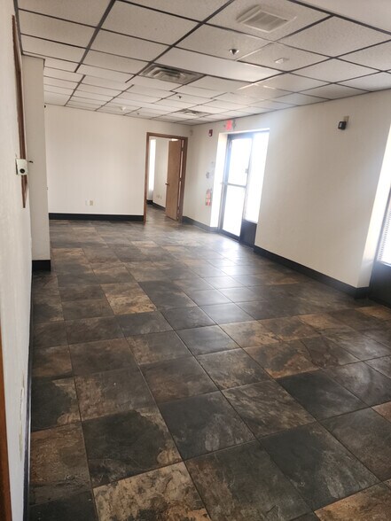 810-812 SE 3rd St, Lawton, OK à vendre - Photo de l’immeuble – Image 3 sur 43