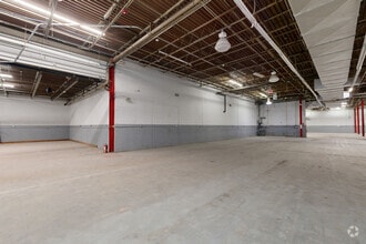 45 S Service Rd, Plainview, NY à louer Numérisation 3D Matterport– Image 1 sur 10