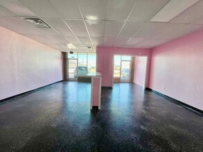 1402-1418 S Main St, Weatherford, TX à louer Photo intérieure– Image 2 sur 7