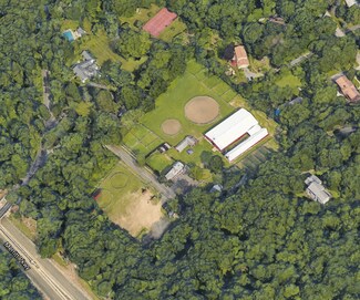 Plus de détails pour 43 Bangall Rd, Stamford, CT - Local commercial à louer