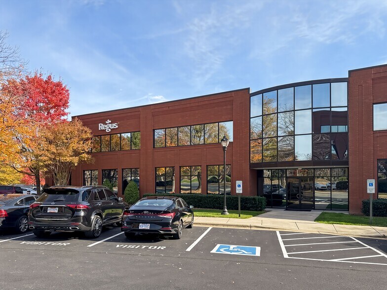 9121 anson Way, Raleigh, NC à louer - Photo de l’immeuble – Image 2 sur 9