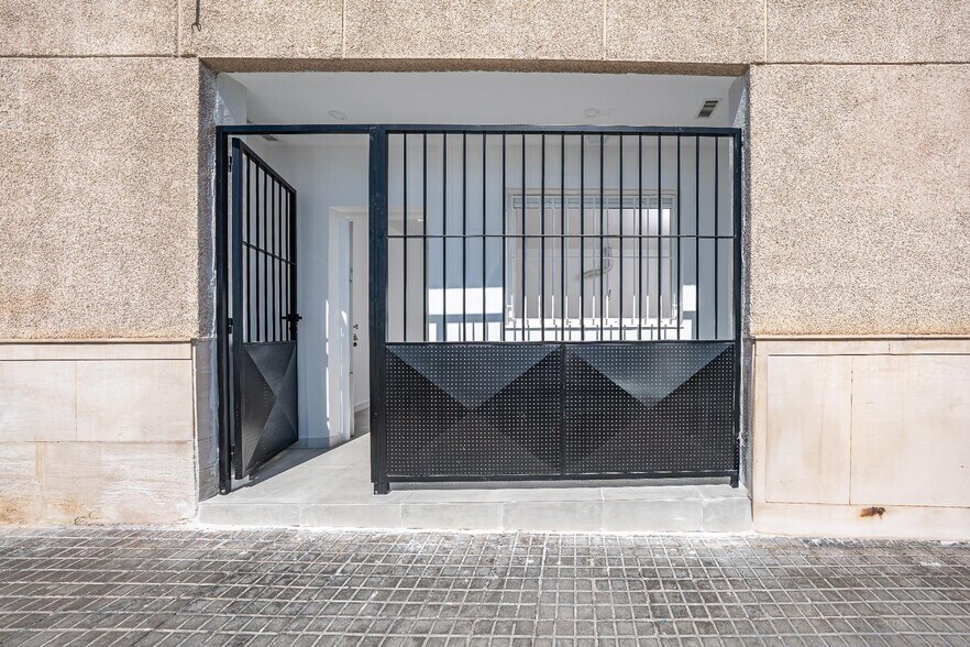 Carrer Joaquín Martínez Maciá, 62, Elche, Alicante à vendre - Photo de l’immeuble – Image 3 sur 33