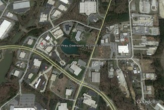 4249 Piedmont Pky, Greensboro, NC - VUE AÉRIENNE  vue de carte