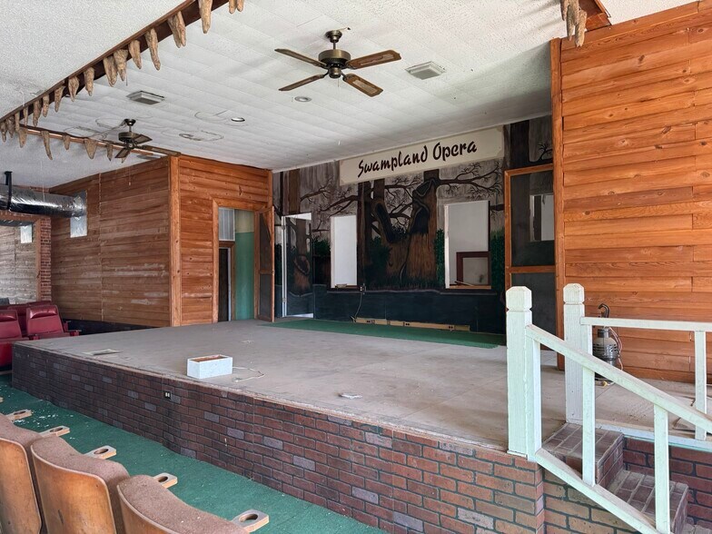 140 Montgomery St, Toomsboro, GA à vendre - Photo intérieure – Image 3 sur 6