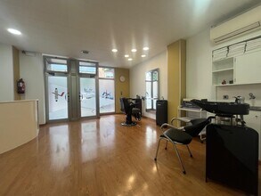 Local commercial dans Igualada, Barcelona à louer Photo intérieure– Image 2 sur 9