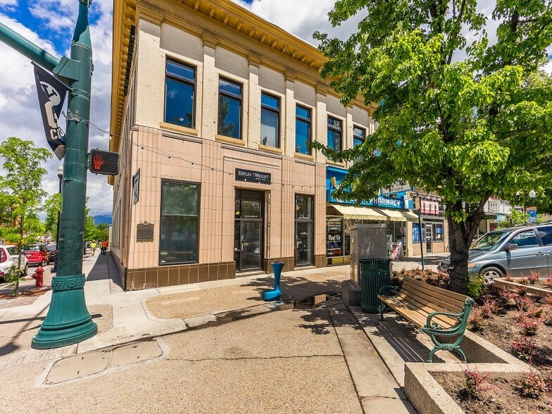 286 W Center St, Provo, UT à louer - Photo de l’immeuble – Image 2 sur 3