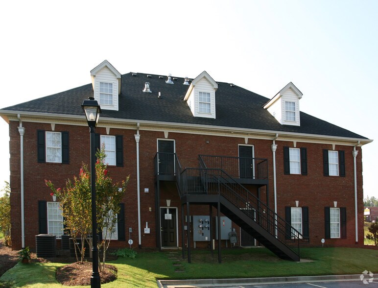 4711 Peachtree Industrial Blvd, Berkeley Lake, GA à louer - Photo de l’immeuble – Image 3 sur 45