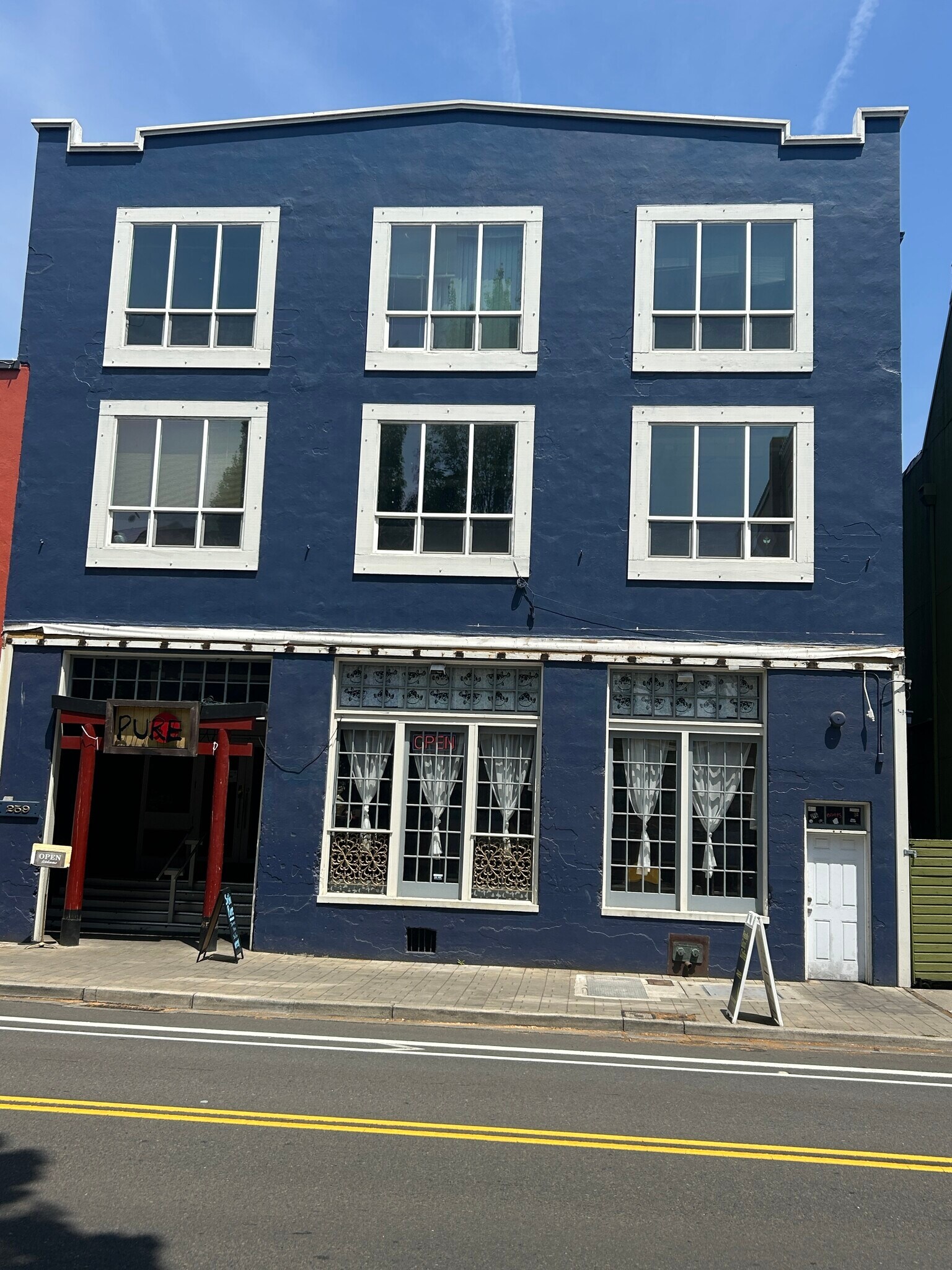 259 E 5th Ave, Eugene, OR à louer Photo de l’immeuble– Image 1 sur 11