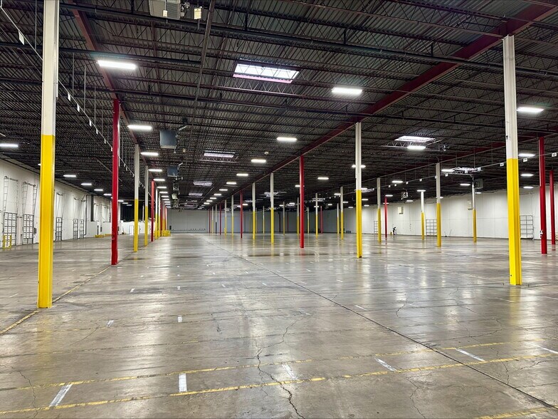 4521-4533 Old Lamar Ave, Memphis, TN à louer - Photo intérieure – Image 2 sur 9