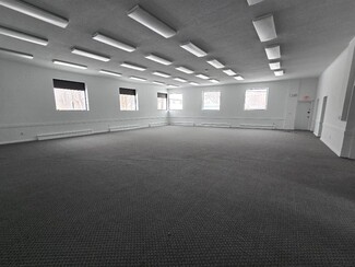 Plus de détails pour 132 Franklin St, Torrington, CT - Local commercial à louer