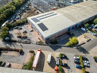 Plus de détails pour Mollison Ave, Enfield - Industriel/Logistique à louer