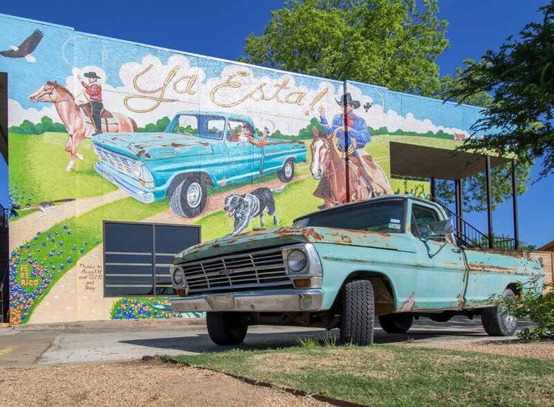 1000 E 51st St, Austin, TX à louer - Photo de l’immeuble – Image 3 sur 17