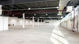 Plus de détails pour 1845 Steinway St, Astoria, NY - Industriel/Logistique à louer